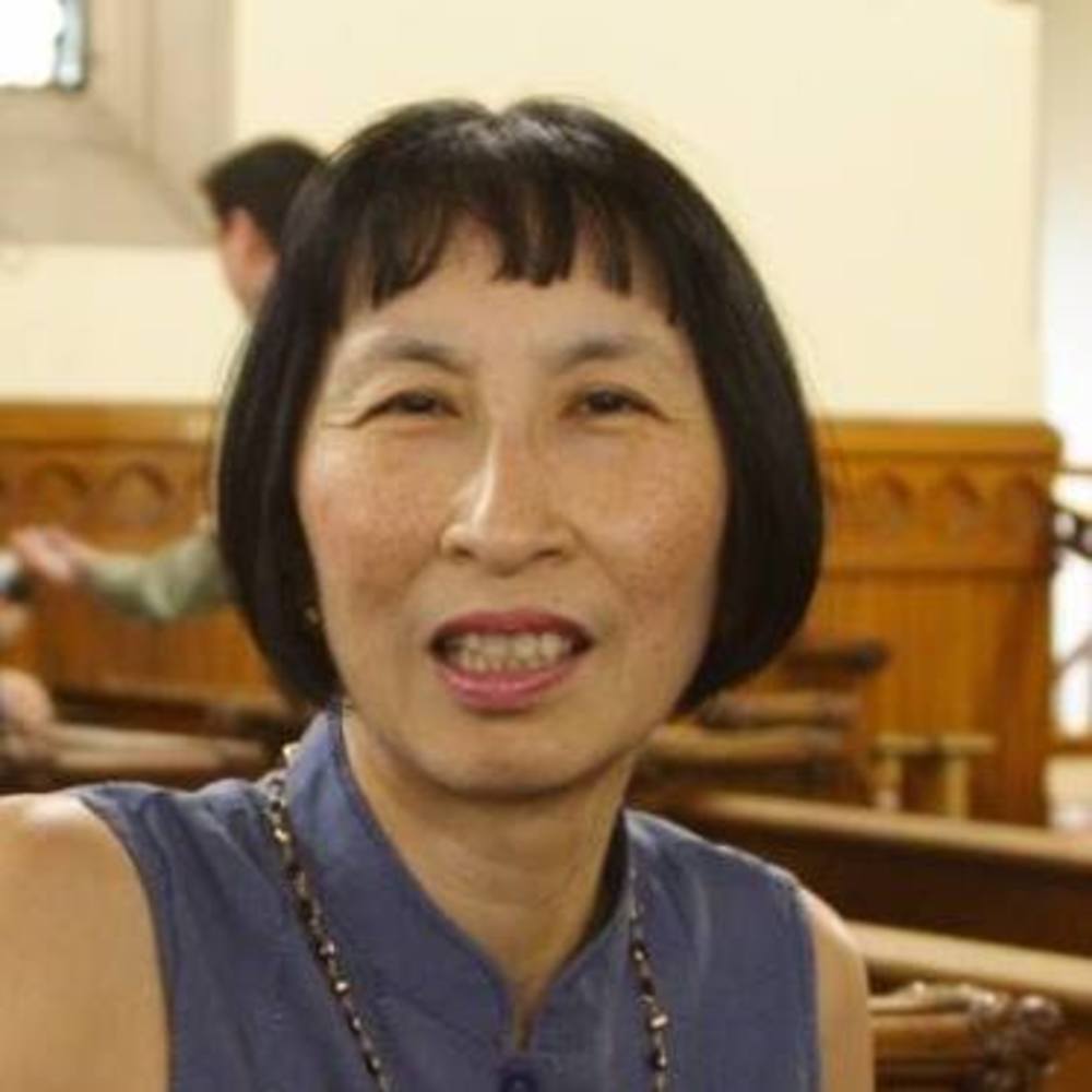 Meet your Posher, Elaine